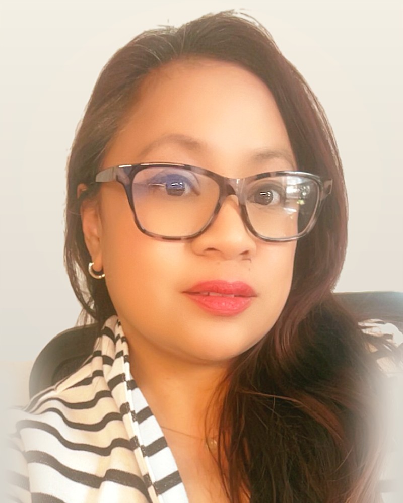 Loraine O., Founder and Principal Accountant at BookSmart Services, Houston, Texas